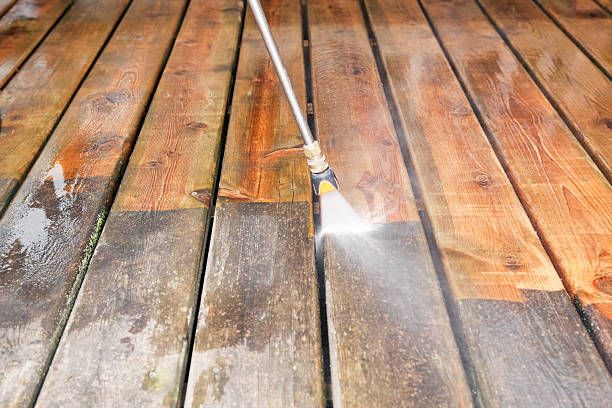 Best Sidewalk Pressure Washing  in Quincy, MA